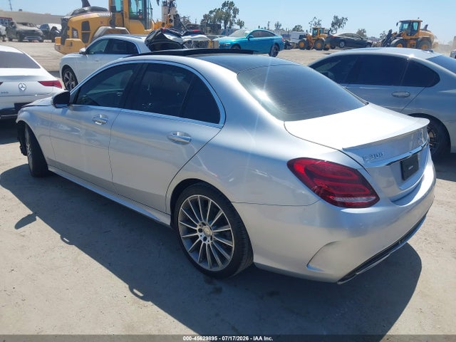 45629895 :رقم المزاد ، 55SWF4JB0FU063821 vin ، 2015 Mercedes-benz C 300 Sport مزاد بيع
