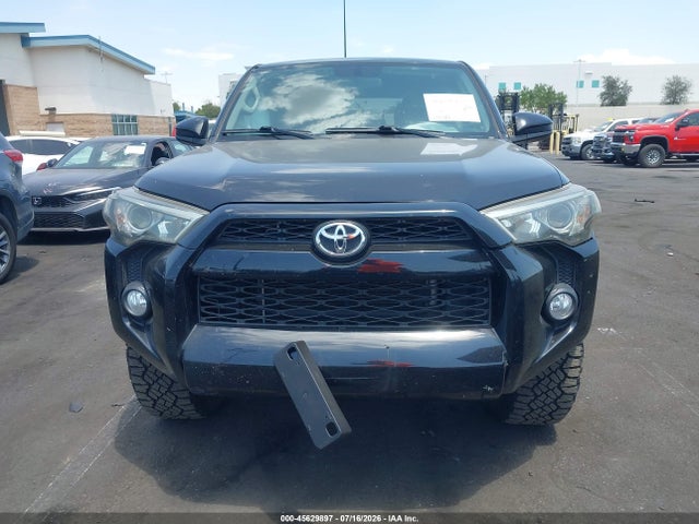 Toyota 4RUNNER SR5 2016 JTEBU5JRXG5315193 Image 13