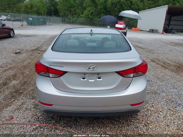 5NPDH4AE8EH500638 Hyundai ELANTRA SE