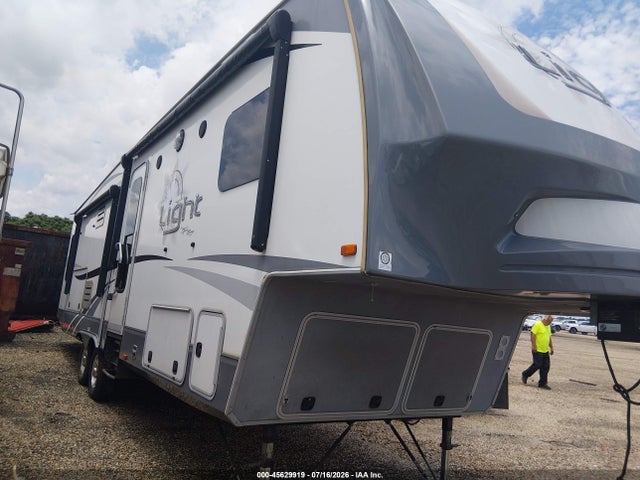 Продаж на аукціоні авто 2017 Highland Ridge Light By Open Range, vin: 58TFX3525H3029646, номер лоту: 45629919