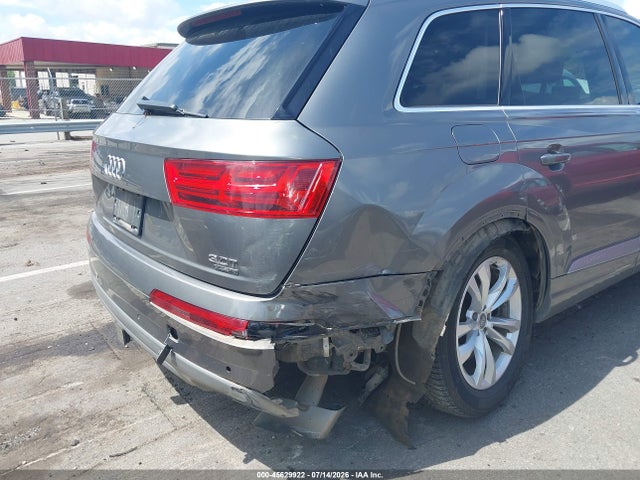 Продажа на аукционе авто 2018 Audi Q7 3.0t Premium, vin: WA1AAAF74JD001040, номер лота: 45629922