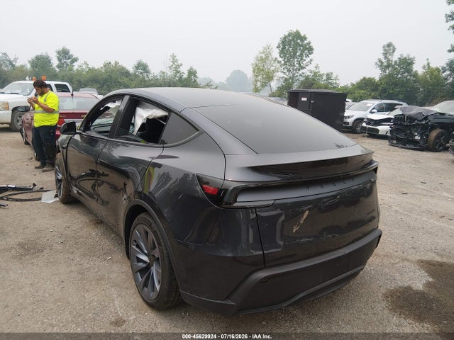 7SAYGDEE5TA702413 Tesla Model Y All-wheel Drive/long Range Launch Series/premium All-wheel Drive