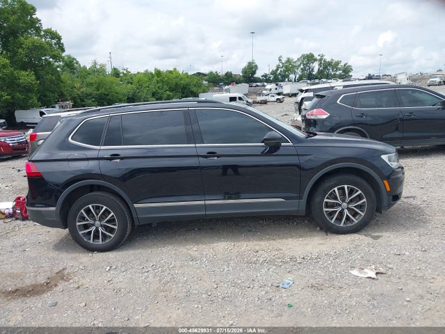 Продажа на аукционе авто 2018 Volkswagen Tiguan 2.0t Se/2.0t Sel, vin: 3VV3B7AX2JM188144, номер лота: 45629931
