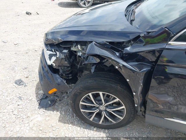 Продажа на аукционе авто 2018 Volkswagen Tiguan 2.0t Se/2.0t Sel, vin: 3VV3B7AX2JM188144, номер лота: 45629931