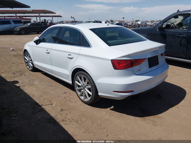 Audi A3 1.8t Premium 2015 WAUACGFFXF1021325 Image 3
