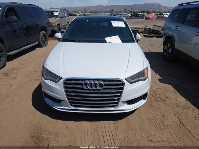 Audi A3 1.8t Premium 2015 WAUACGFFXF1021325 Image 6