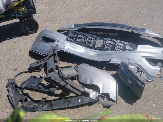 Продажа на аукционе авто 2021 Jeep Grand Cherokee Laredo X 4x4, vin: 1C4RJFAGXMC780239, номер лота: 45629957