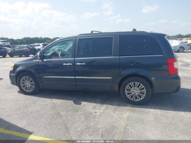 45629961 :رقم المزاد ، 2C4RC1CG9ER232543 vin ، 2014 Chrysler Town & Country Touring-l مزاد بيع