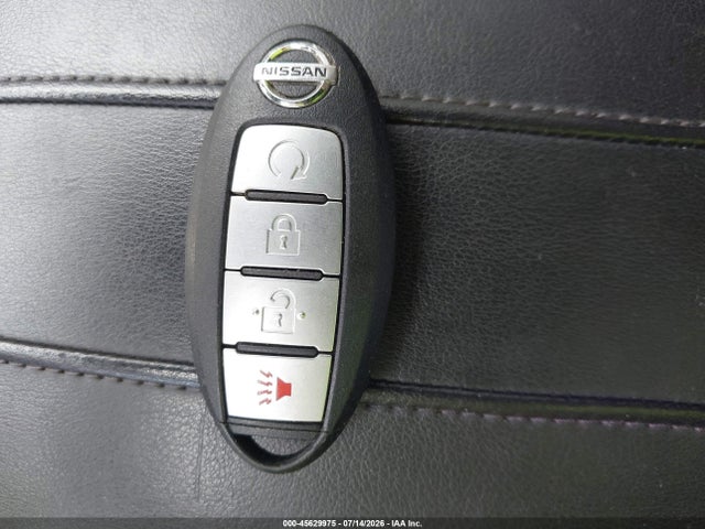 2017 Nissan Rogue Sport Sv მანქანა იყიდება აუქციონზე, vin: JN1BJ1CR4HW110938, აუქციონის ნომერი: 45629975