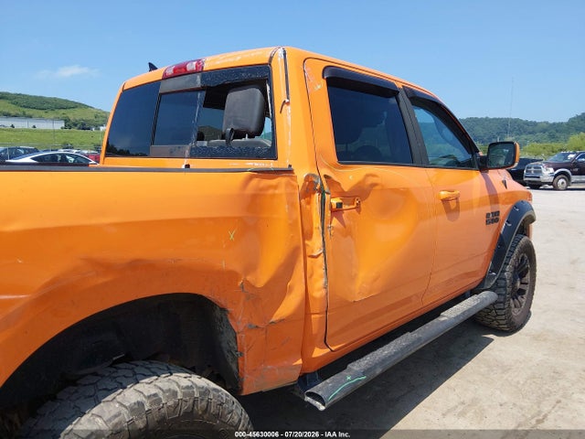 45630006 :رقم المزاد ، 1C6RR7MT8FS702159 vin ، 2015 Ram 1500 Sport مزاد بيع