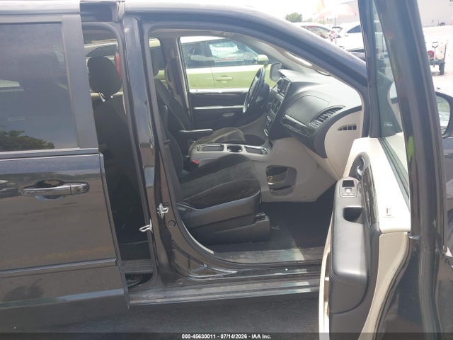 2016 Dodge Grand Caravan Sxt მანქანა იყიდება აუქციონზე, vin: 2C4RDGCG1GR273008, აუქციონის ნომერი: 45630011