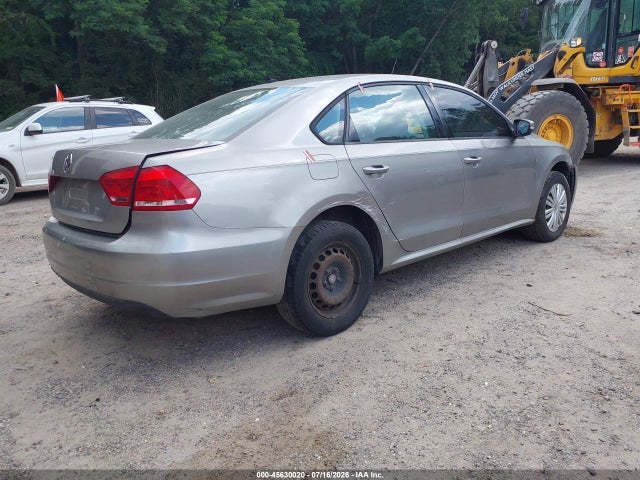Продаж на аукціоні авто 2014 Volkswagen Passat 2.5l S, vin: 1VWAP7A37EC011632, номер лоту: 45630020