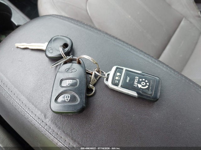 45630022 :رقم المزاد ، KM8JU3AC4BU221742 vin ، 2011 Hyundai Tucson Limited مزاد بيع