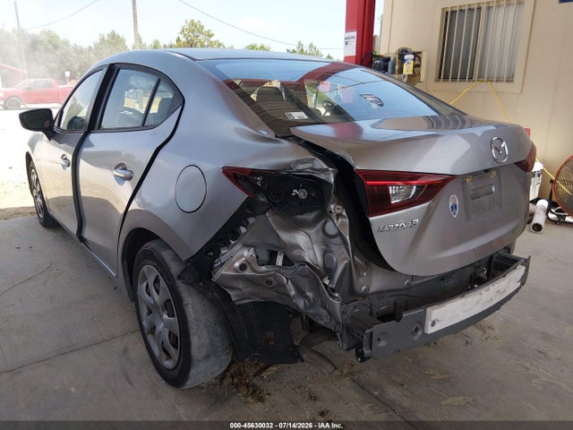 Aukcja sprzedaży 2016 Mazda Mazda3 I Sport, vin: JM1BM1T71G1287087, numer aukcji: 45630032