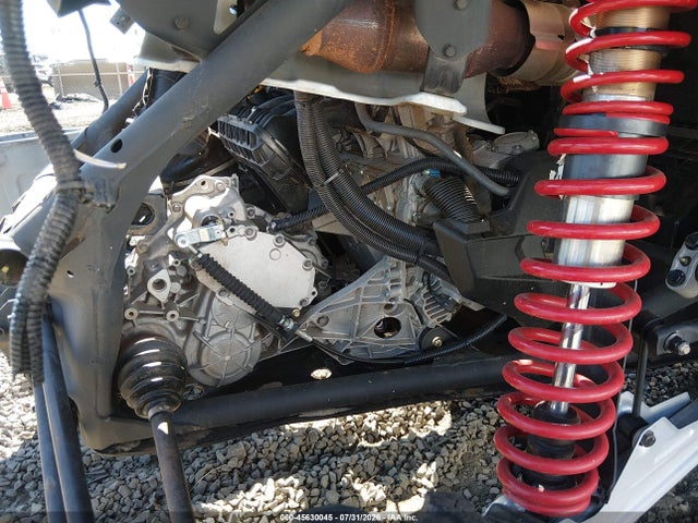 Can-Am Maverick X3 2024 3JBVJAY20RE000568 Image 12