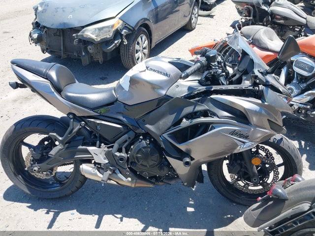 Kawasaki Ex650 M 2021 ML5EXEM13MDA26718 Image 12