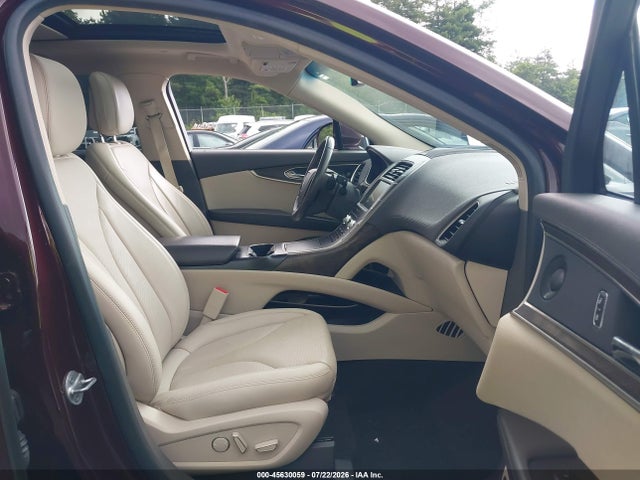 45630059 :رقم المزاد ، 2LMPJ8K91LBL00221 vin ، 2020 Lincoln Nautilus Reserve مزاد بيع