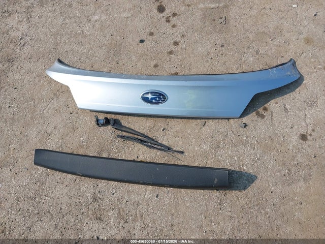 2014 Subaru Outback 2.5i Premium მანქანა იყიდება აუქციონზე, vin: 4S4BRBCC0E3315317, აუქციონის ნომერი: 45630069