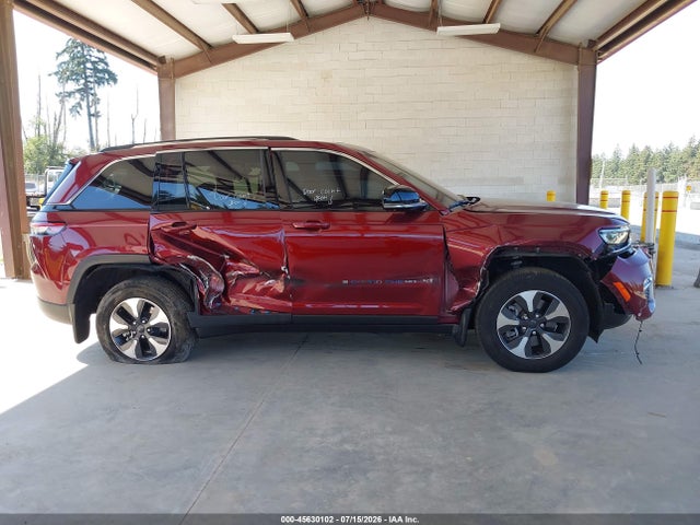 Продажа на аукционе авто 2023 Jeep Grand Cherokee 4xe, vin: 1C4RJYB64P8769245, номер лота: 45630102