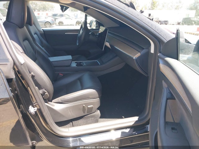 Продаж на аукціоні авто 2022 Tesla Model Y Long Range Dual Motor All-wheel Drive, vin: 7SAYGDEE7NA022158, номер лоту: 45630105