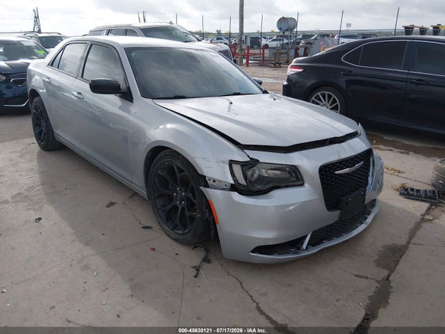 Aukcja sprzedaży 2019 Chrysler 300 Touring, vin: 2C3CCAAG5KH610534, numer aukcji: 45630121
