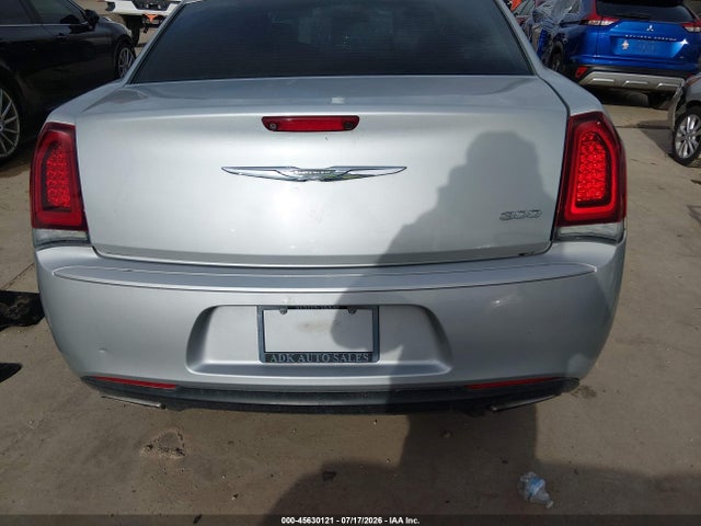 45630121 :رقم المزاد ، 2C3CCAAG5KH610534 vin ، 2019 Chrysler 300 Touring مزاد بيع