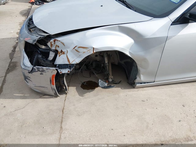 45630121 :رقم المزاد ، 2C3CCAAG5KH610534 vin ، 2019 Chrysler 300 Touring مزاد بيع