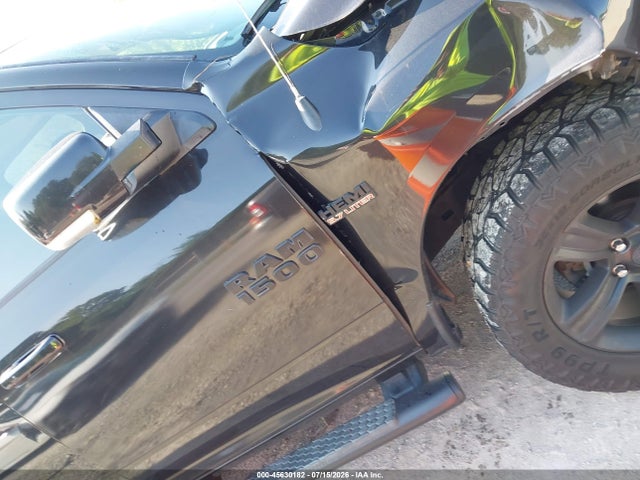 45630182 :رقم المزاد ، 1C6RR7MT4HS664416 vin ، 2017 Ram 1500 Night  4x4 5'7 Box مزاد بيع