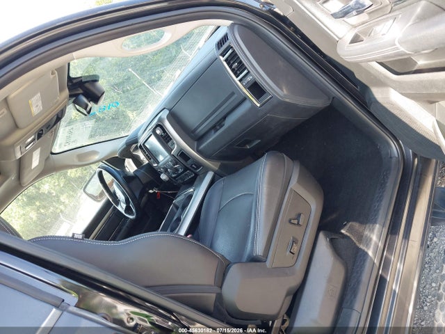 45630182 :رقم المزاد ، 1C6RR7MT4HS664416 vin ، 2017 Ram 1500 Night  4x4 5'7 Box مزاد بيع