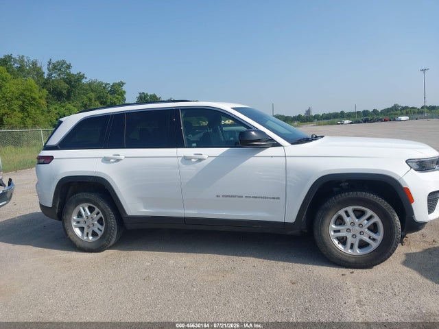 2023 Jeep Grand Cherokee Laredo 4x2 მანქანა იყიდება აუქციონზე, vin: 1C4RJGAG4PC563957, აუქციონის ნომერი: 45630184