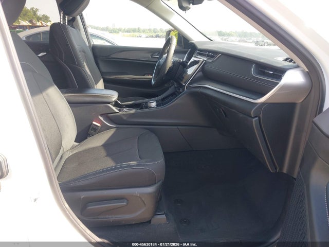 2023 Jeep Grand Cherokee Laredo 4x2 მანქანა იყიდება აუქციონზე, vin: 1C4RJGAG4PC563957, აუქციონის ნომერი: 45630184