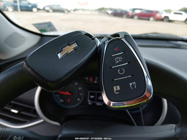 1G1ZB5ST1JF289077 Chevrolet Malibu 1ls