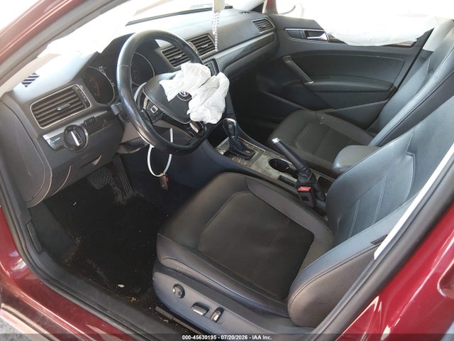 Продаж на аукціоні авто 2018 Volkswagen Passat 2.0t Se, vin: 1VWBA7A34JC044023, номер лоту: 45630195