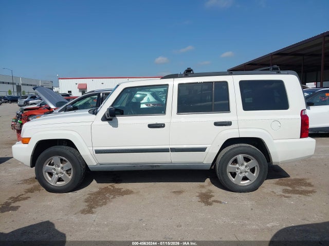 2006 Jeep Commander მანქანა იყიდება აუქციონზე, vin: 1J8HH48K96C353491, აუქციონის ნომერი: 45630244