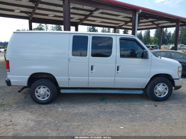 Ford E-250 Commercial 2014 1FTNE2EW0EDA31829 Image 13