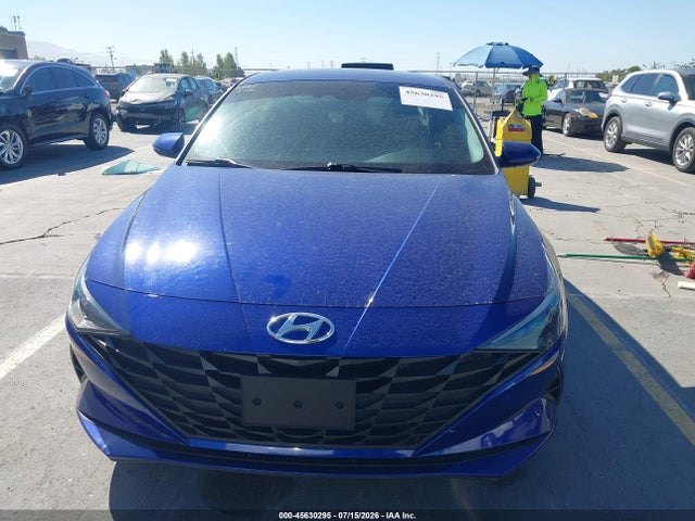 Продажа на аукционе авто 2023 Hyundai Elantra Sel, vin: 5NPLM4AG2PH105284, номер лота: 45630295