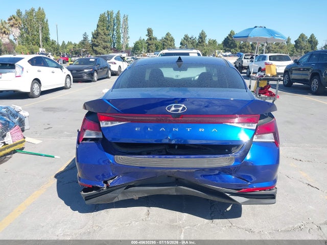 Продажа на аукционе авто 2023 Hyundai Elantra Sel, vin: 5NPLM4AG2PH105284, номер лота: 45630295