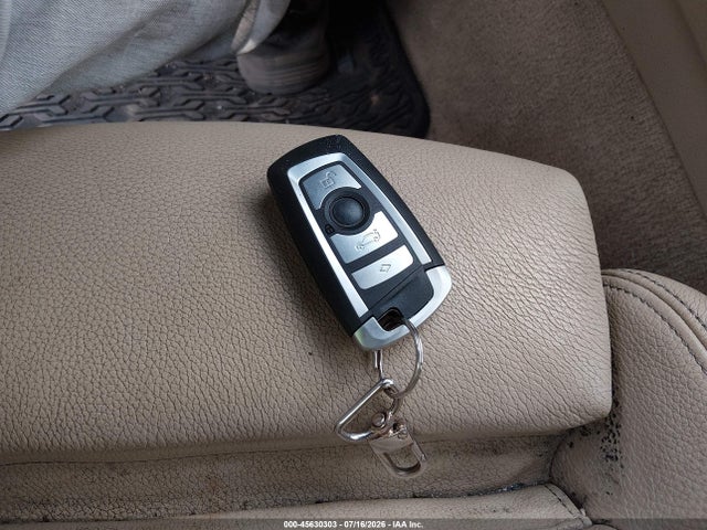 WBA8E3G50GNU02151 BMW 328i Xdrive