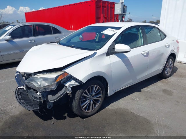 Toyota Corolla Le Plus 2015 5YFBURHE5FP231184 Image 2