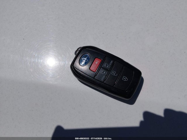 Toyota SIENNA LE 2024 5TDKRKEC8RS206741 Image 11