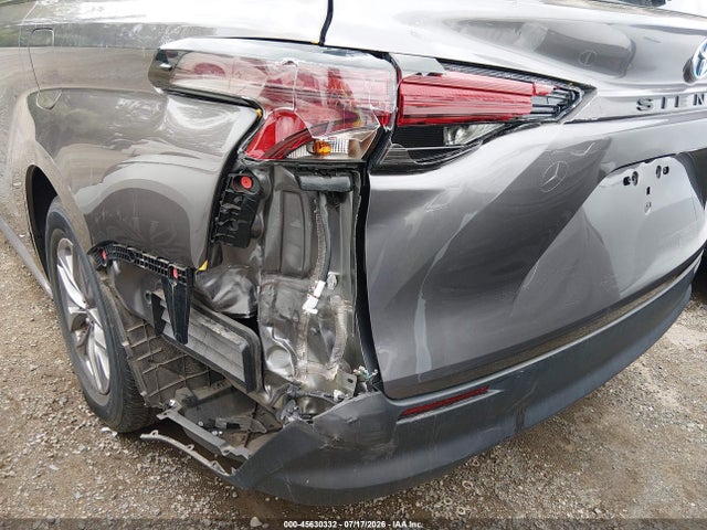 Toyota SIENNA LE 2024 5TDKRKEC8RS206741 Image 6