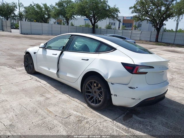 Продажа на аукционе авто 2025 Tesla Model 3, vin: 5YJ3E1EA0SF909348, номер лота: 45630338