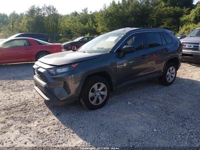 Toyota RAV4 LE 2021 2T3H1RFV7MC154652 Image 2