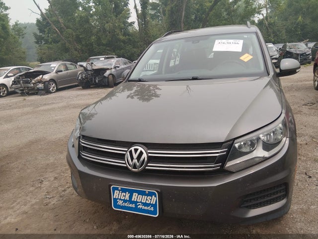 2017 Volkswagen Tiguan მანქანა იყიდება აუქციონზე, vin: WVGBV7AX7HK019297, აუქციონის ნომერი: 45630386