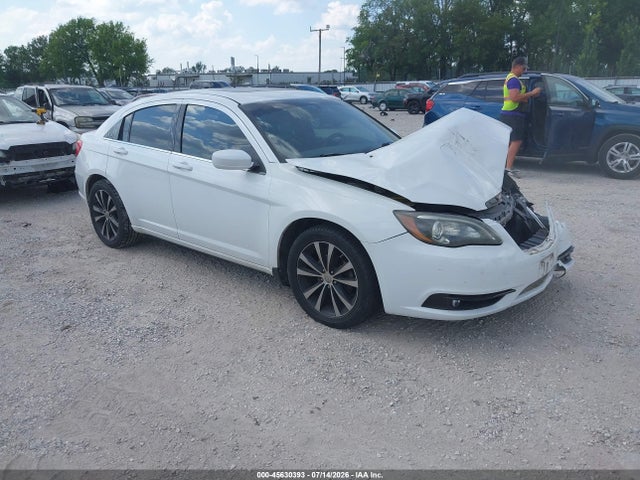 Aukcja sprzedaży 2011 Chrysler 200 S, vin: 1C3BC8FGXBN567586, numer aukcji: 45630393