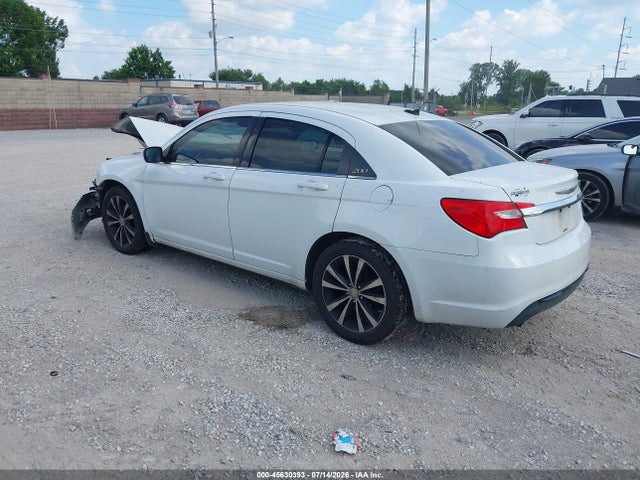 Aukcja sprzedaży 2011 Chrysler 200 S, vin: 1C3BC8FGXBN567586, numer aukcji: 45630393