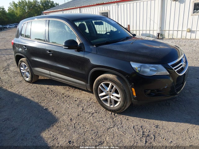 2011 Volkswagen Tiguan S მანქანა იყიდება აუქციონზე, vin: WVGBV7AX4BW519949, აუქციონის ნომერი: 45630398