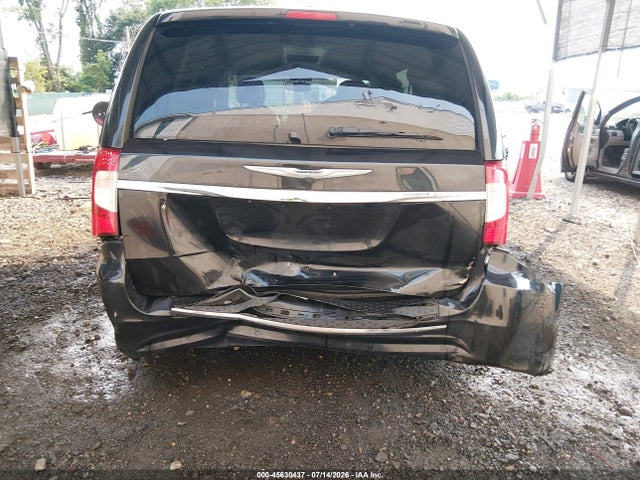 45630437 :رقم المزاد ، 2C4RC1BG5DR722994 vin ، 2013 Chrysler Town & Country Touring مزاد بيع
