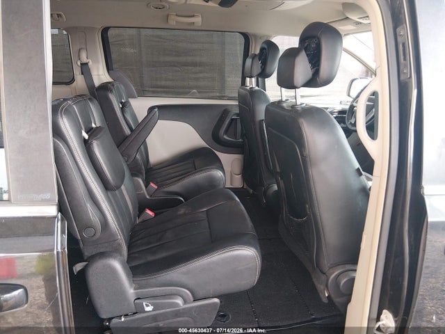 45630437 :رقم المزاد ، 2C4RC1BG5DR722994 vin ، 2013 Chrysler Town & Country Touring مزاد بيع