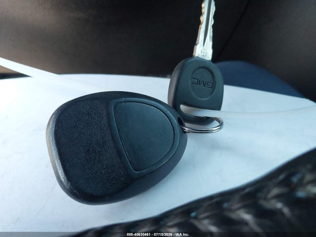 45630461 :رقم المزاد ، 1GKFK63878J105122 vin ، 2008 Gmc Yukon Denali مزاد بيع